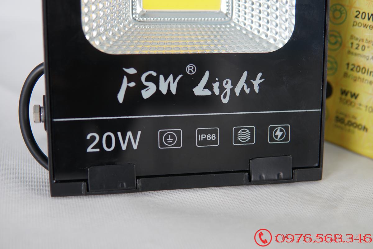 Đèn pha FSW 20W nhiều màu