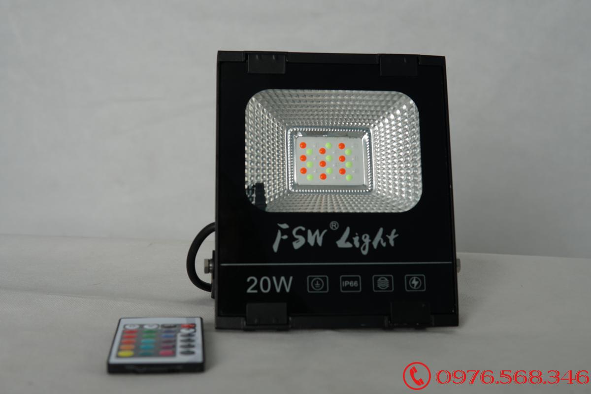 Đèn pha FSW 20W nhiều màu