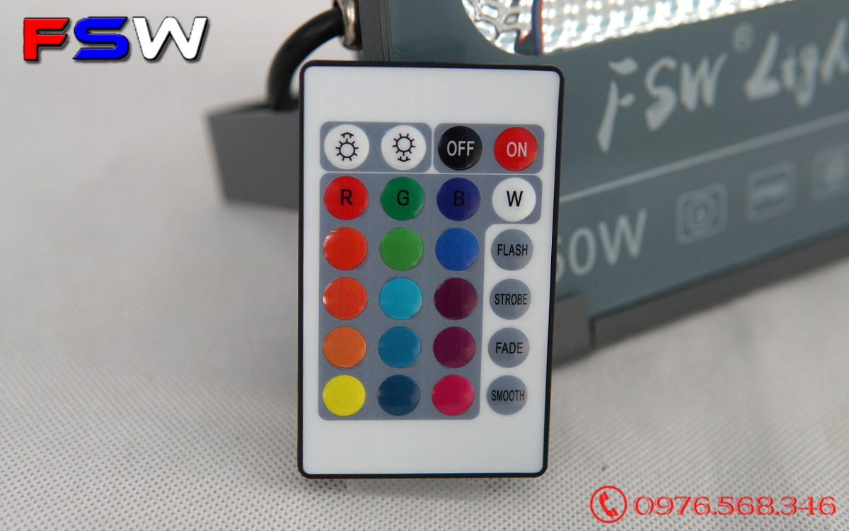 Đèn pha FSW 50W| đèn led nhiều màu sáng
