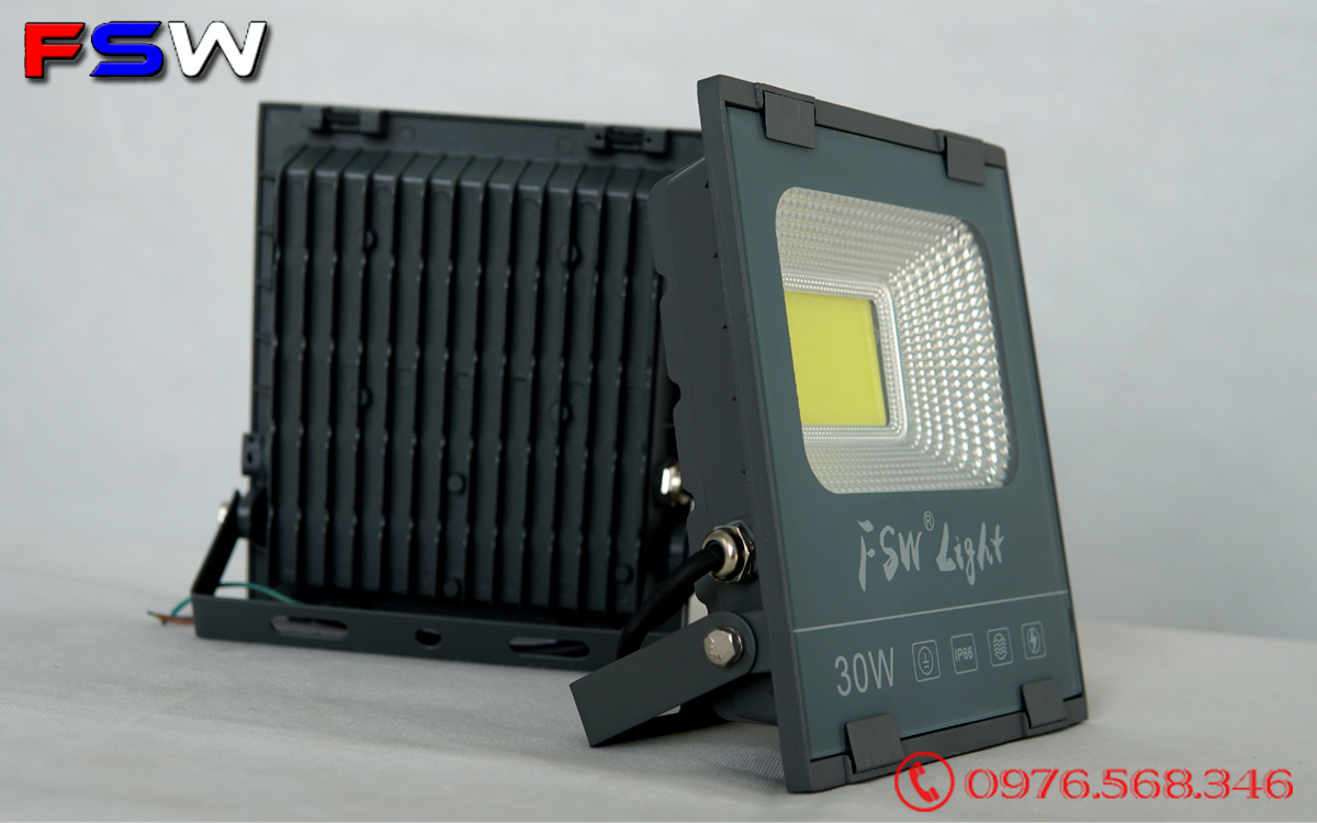 Đèn pha FSW 30W| đèn chip COB| ánh sáng trắng