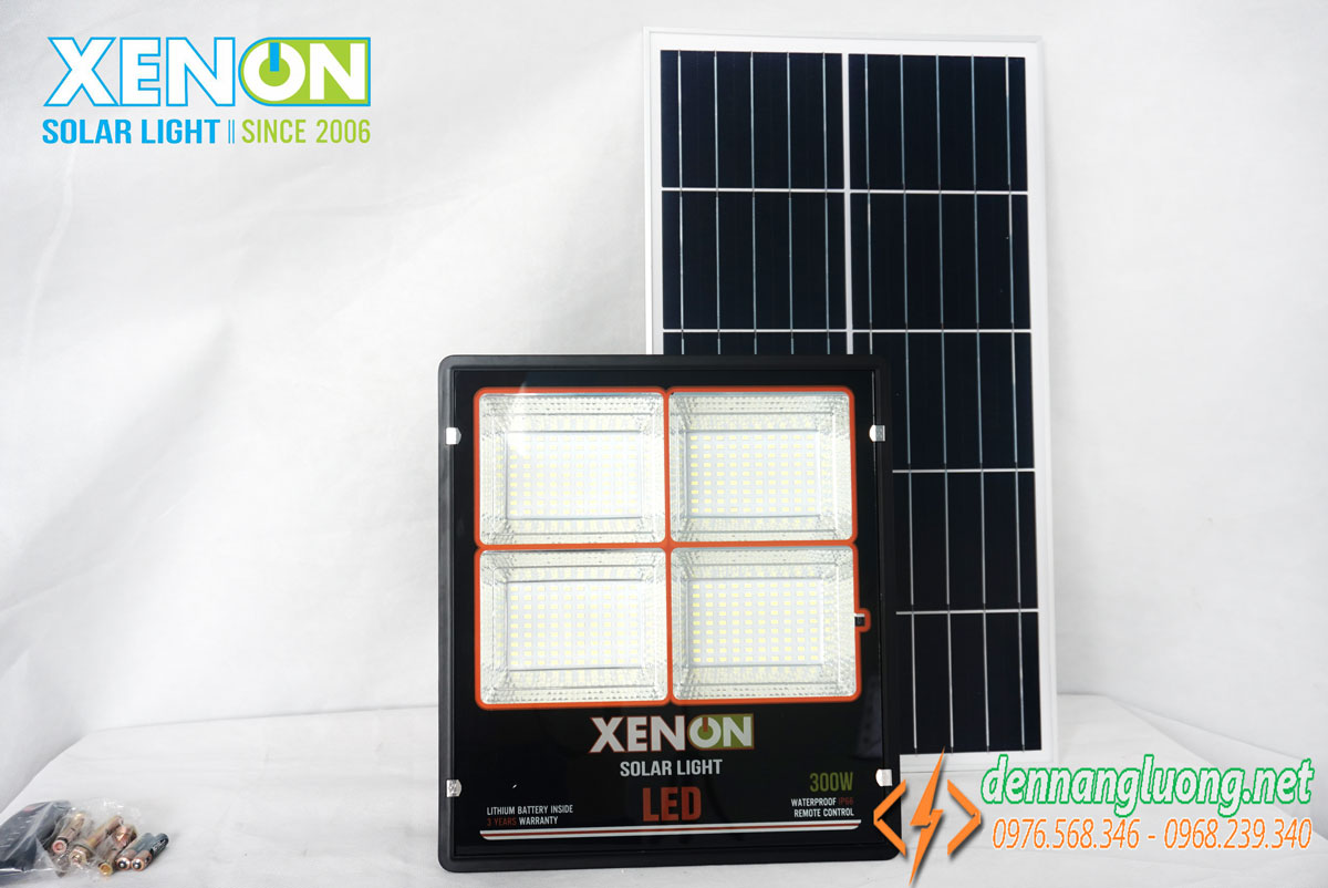 Đèn pha năng lượng mặt trời 300W chính hãng Xenon CX300W