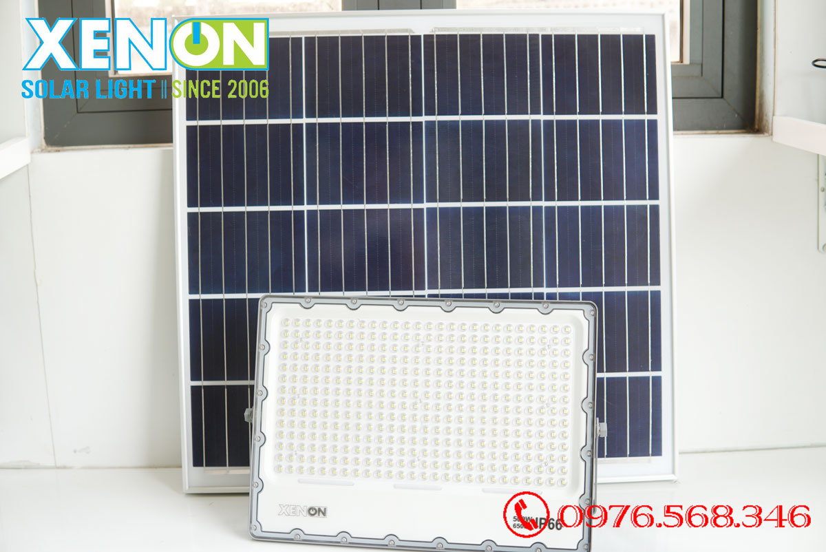 Đèn pha năng lượng mặt trời Xenon Deluxe DL300W